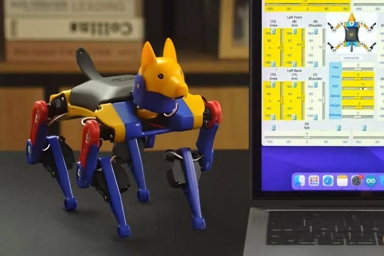 Petoi Bittle X V2 : un chien robot ESP32 qui peut même faire un backflip sur commande 1 Petoi Bittle X V2 robotic dog with ESP32 board and sensor expansion features