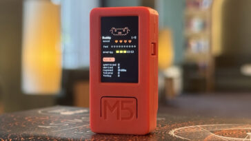 Claude ESP32-S3 desk companion Desktop Buddy on M5StickC Plus