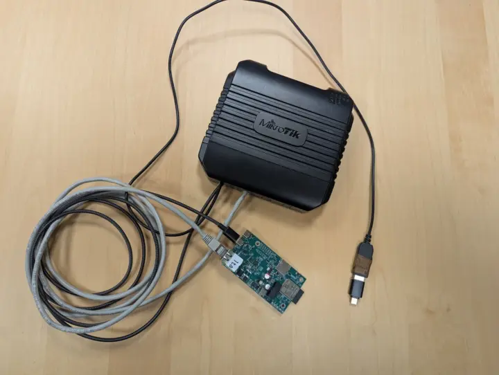 Récepteur ESP32-C5 C-ITS Routeur Mikrotik LTE Récepteur ESP32-C5 C-ITS Routeur Mikrotik LTE