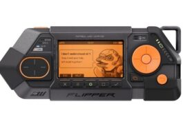 First Look at the Flipper One Linux Cyberdeck