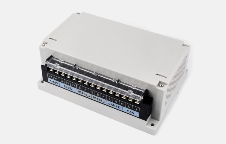 Kit industriel RS232/RS485/CAN pour Raspberry Pi : Transformez votre Raspberry Pi en ordinateur industriel 1 Raspberry Pi 5 Industrial Computer Kit RS485 RS232 CAN Bus