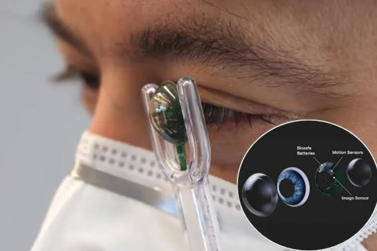 The Future of Screens Might Be a Contact Lens