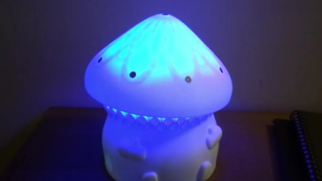 Moody Mush : un robot champignon interactif DIY qui suit votre toucher 11 A DIY Mushroom Robot