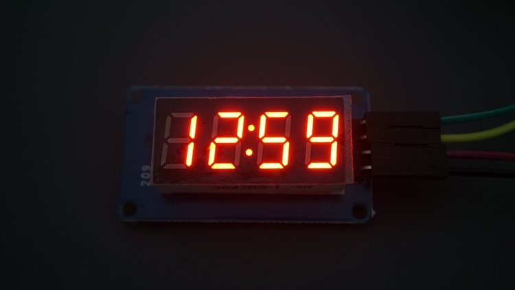 Horloge numérique ESP32 NTP : fuseau horaire et heure d'été 3 Temps d'affichage ESP32 dans l'affichage TM1637