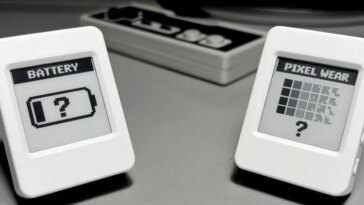 E-Paper Display Running Game Boy Emulator